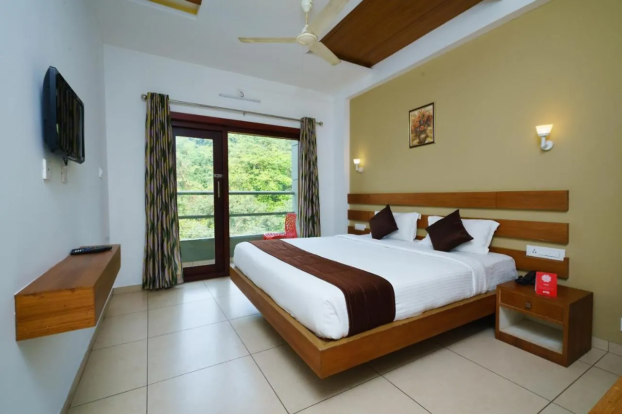Oyo 5024 Mist Heaven Hill Resort Tindummal India